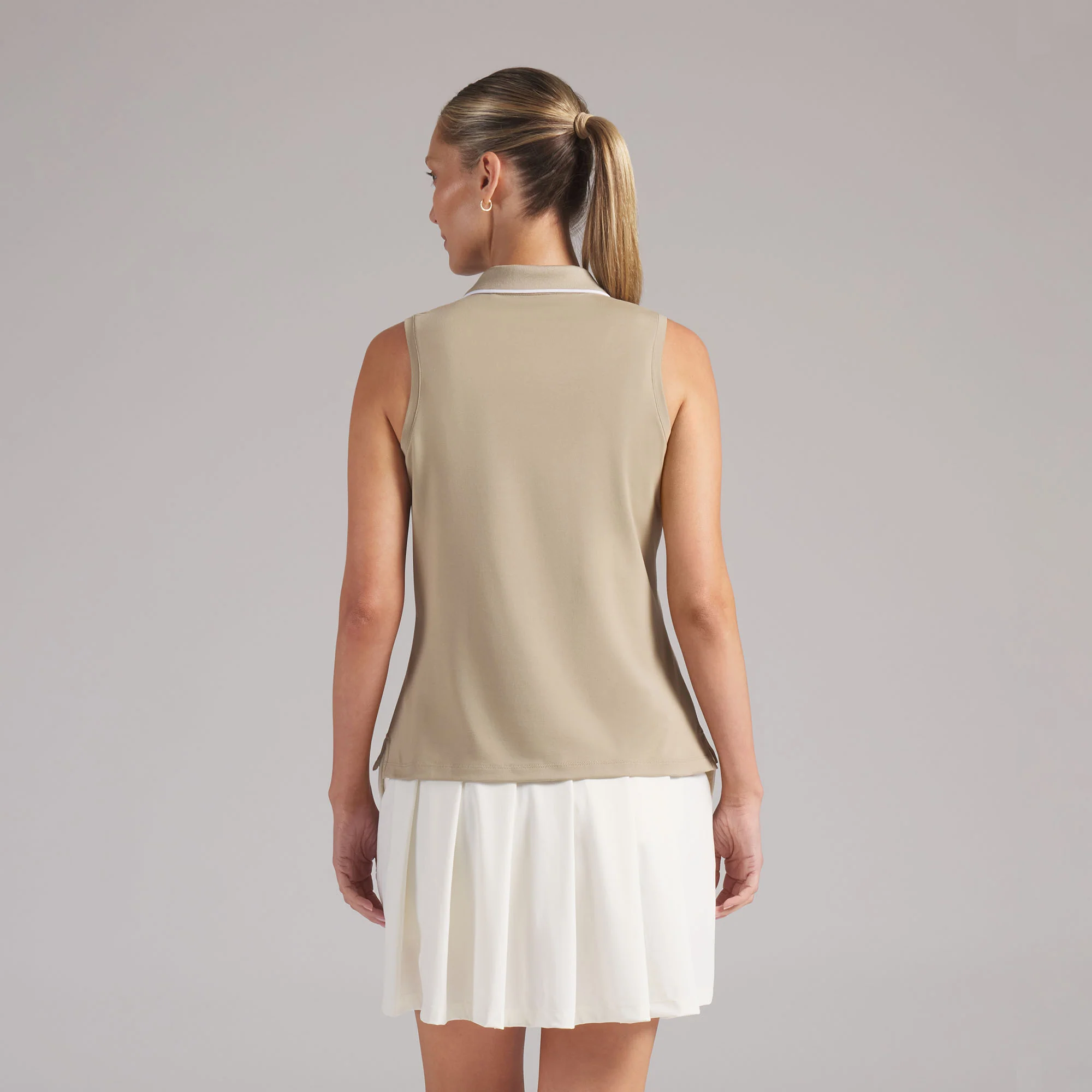 Women's CLOUDSPUN Essential Sleeveless Golf Polo - Image 44